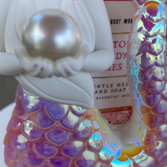 Bath & Body Works Bath Iridescent Mermaid Soap Holder Soap Poshmark